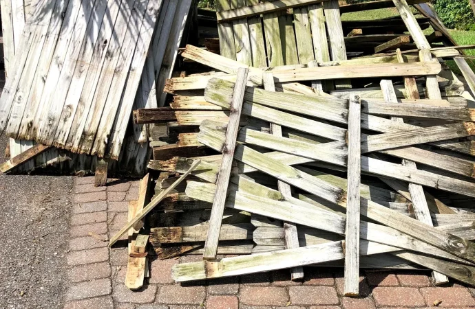 Fence Removal-Palm Beach County Junk and Waste Removal