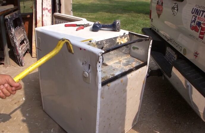 Freezer Junk Removal-Palm Beach County Junk and Waste Removal