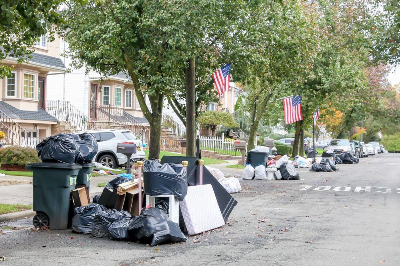 Junk Removal in Orlando, FL | Trash Hauling Service | Dr. Demolition Junk removal ormond beach fl